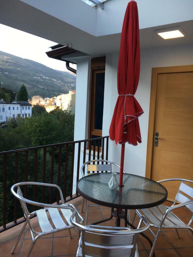 Narcea Turismo Real Apartment Cangas De Narcea Exterior photo
